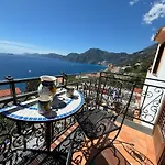 La Dimora Degli Dei