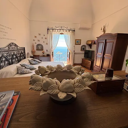 La Dimora Degli Dei Holiday home Praiano